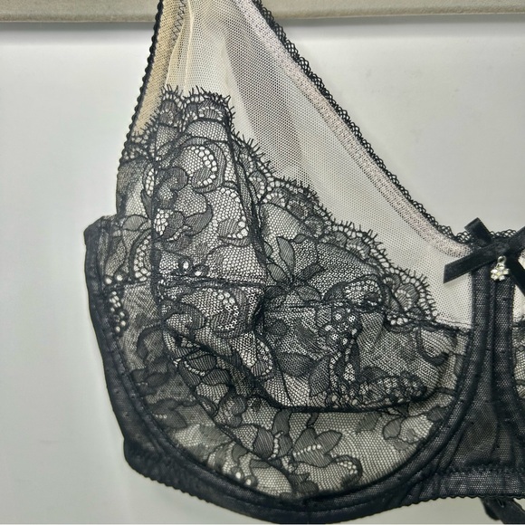 Wacoal Black & Cream Lace Underwire Adjustable Strap Bra 38DD - Picture 3 of 14